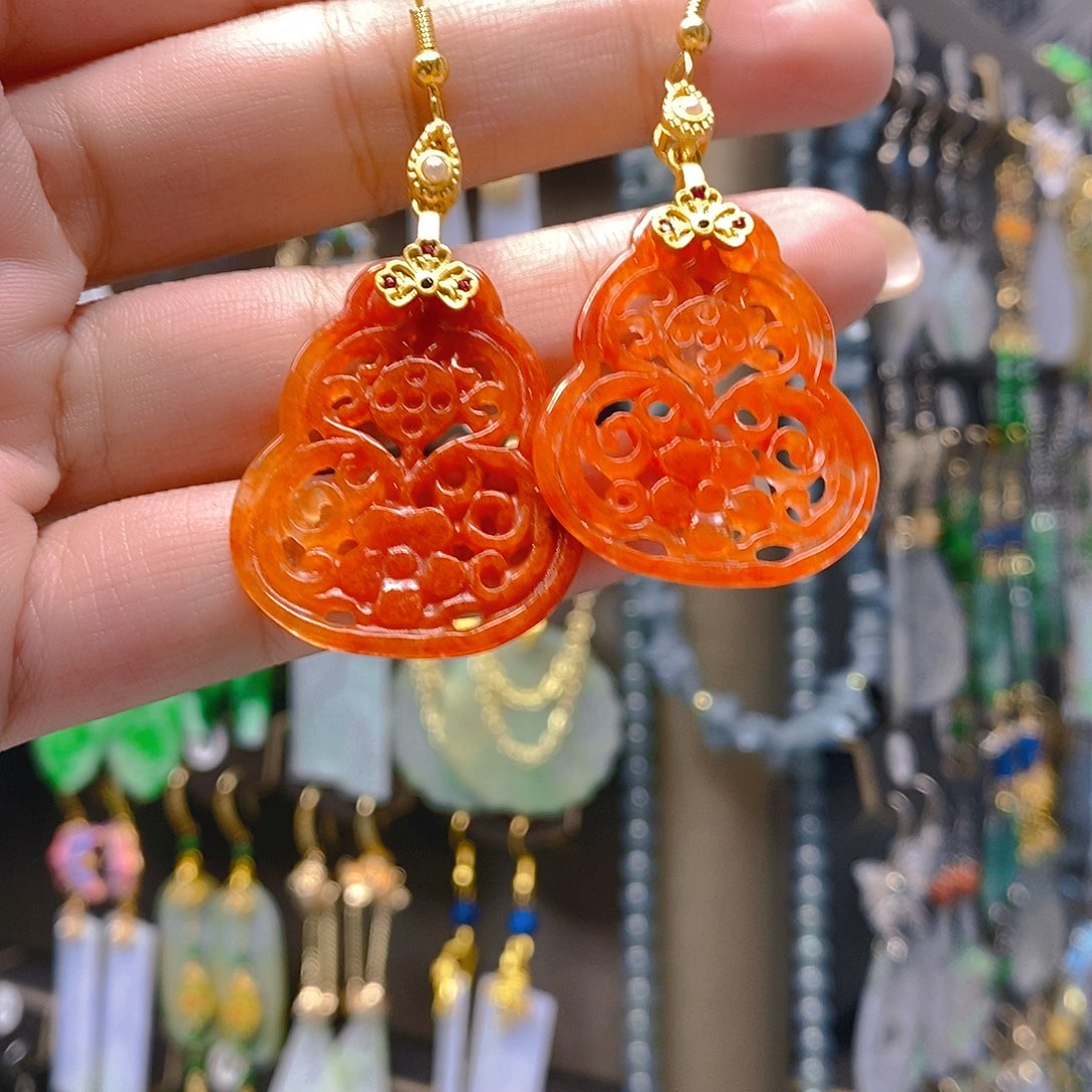 未镶嵌翡翠耳饰翡翠