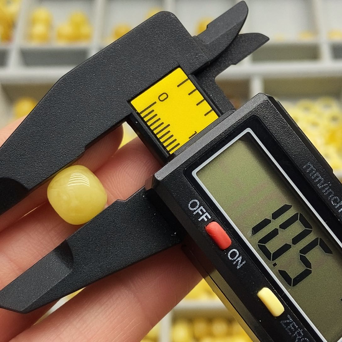 蜜蜡珠宝奇石未镶嵌959