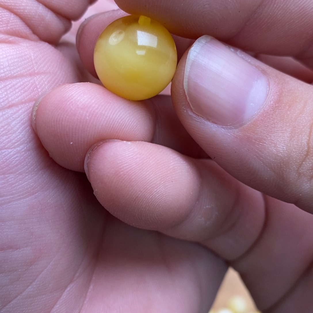 玻***家蜜蜡未镶嵌裸石配饰