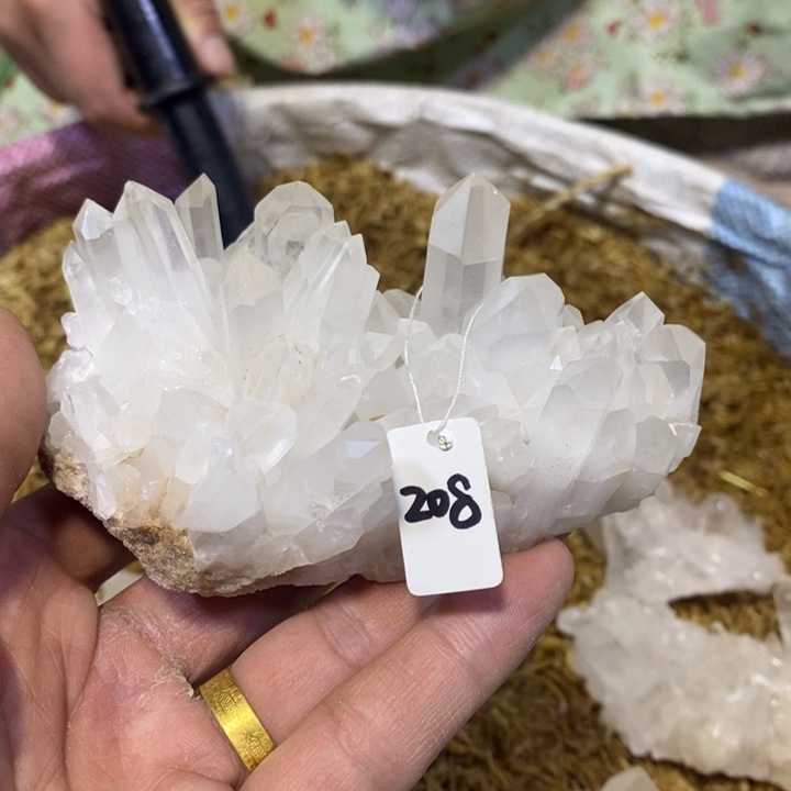 水晶水晶原石摆件未镶嵌M****派