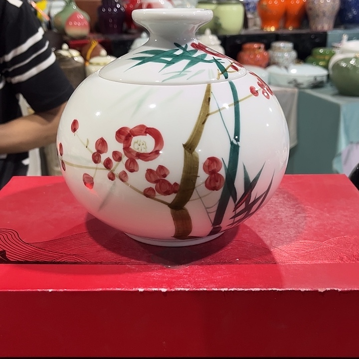 罐润鹏陶瓷精选高端陶瓷茶叶罐