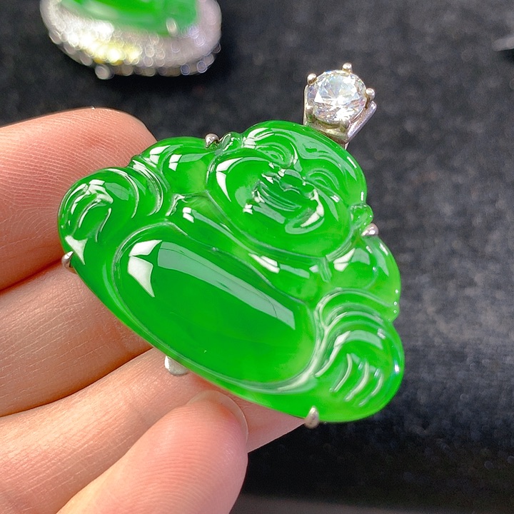 【闪购商品】翡翠颈饰银S925镶嵌翡翠