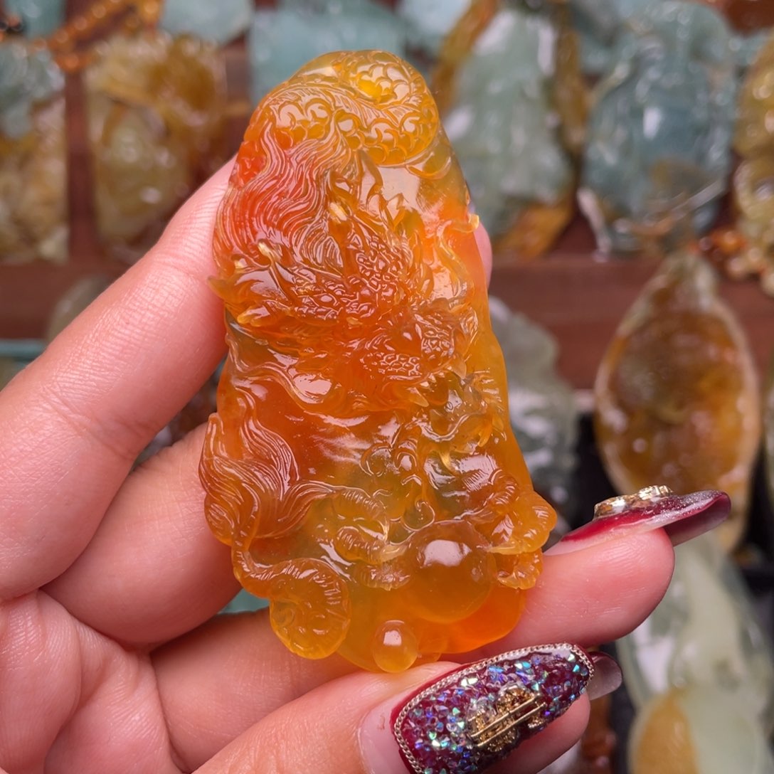 蛇纹石玉颈饰未镶嵌幸*