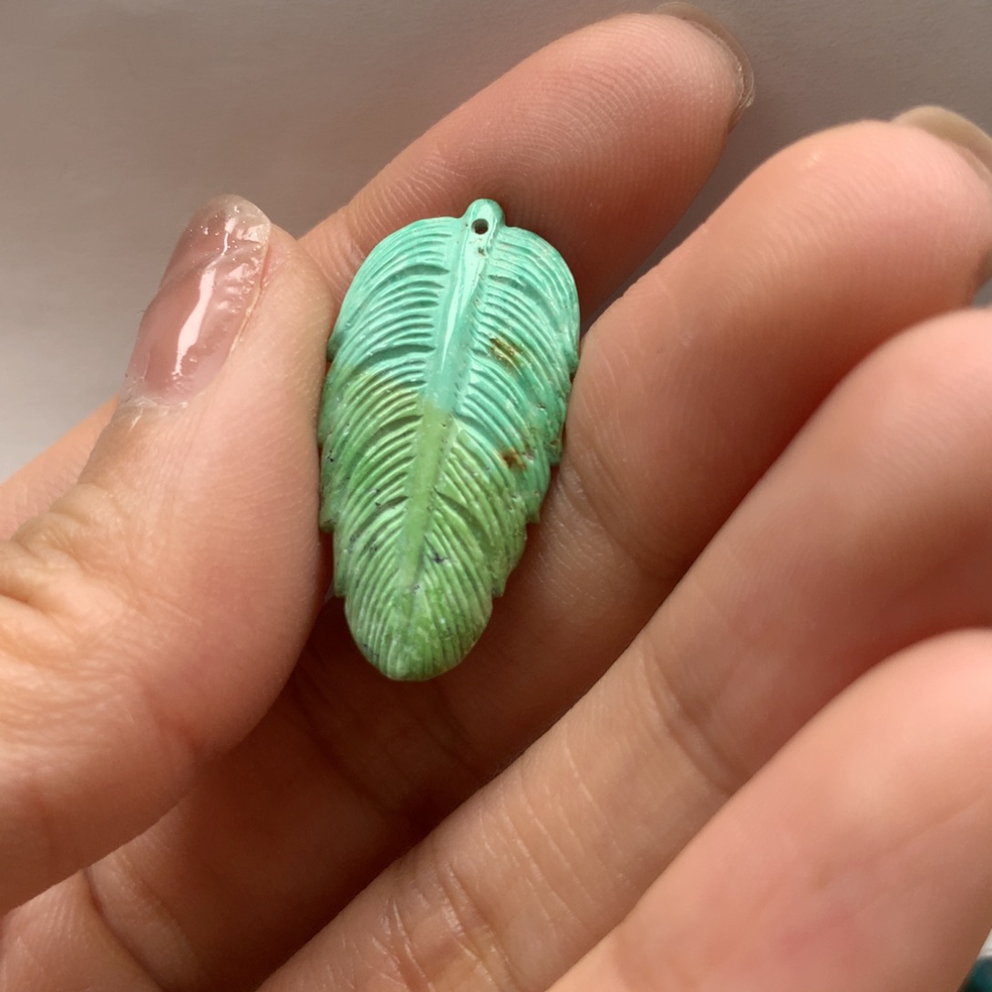 绿松石配饰未镶嵌