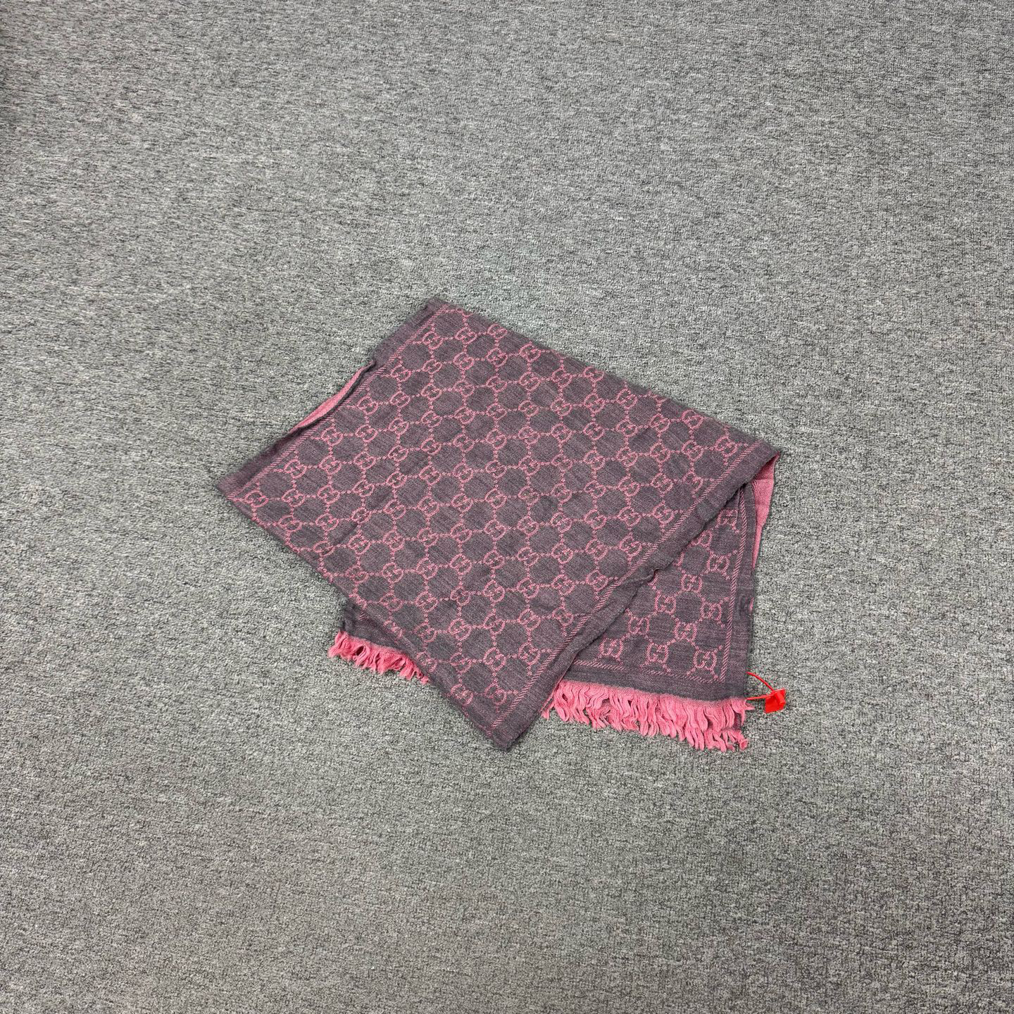 99新 Alexander McQueen/亚历山大·麦昆 古驰 双面满印Logo 围巾