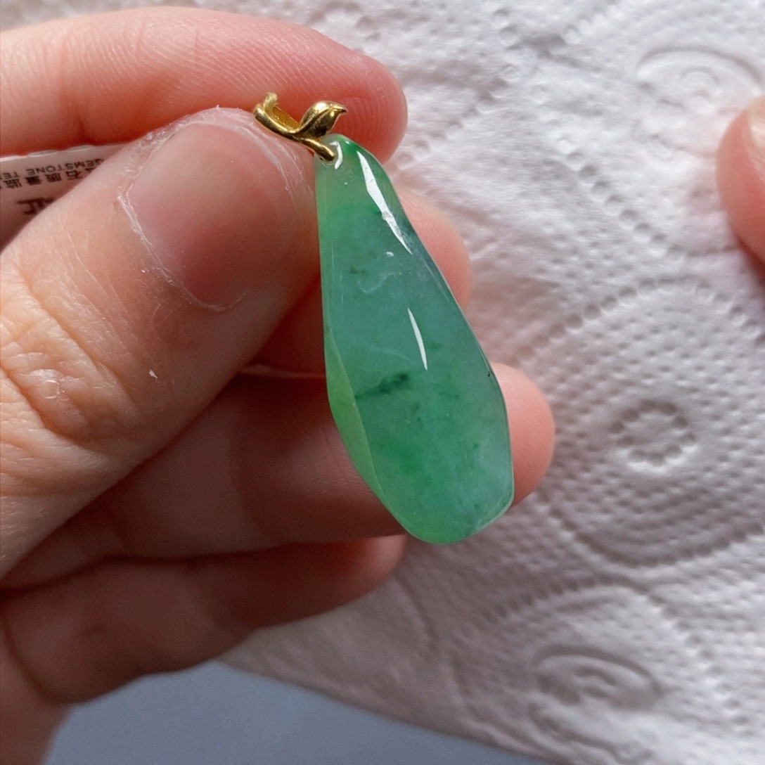 【闪购商品】翡翠吊坠(不含链)未镶嵌641