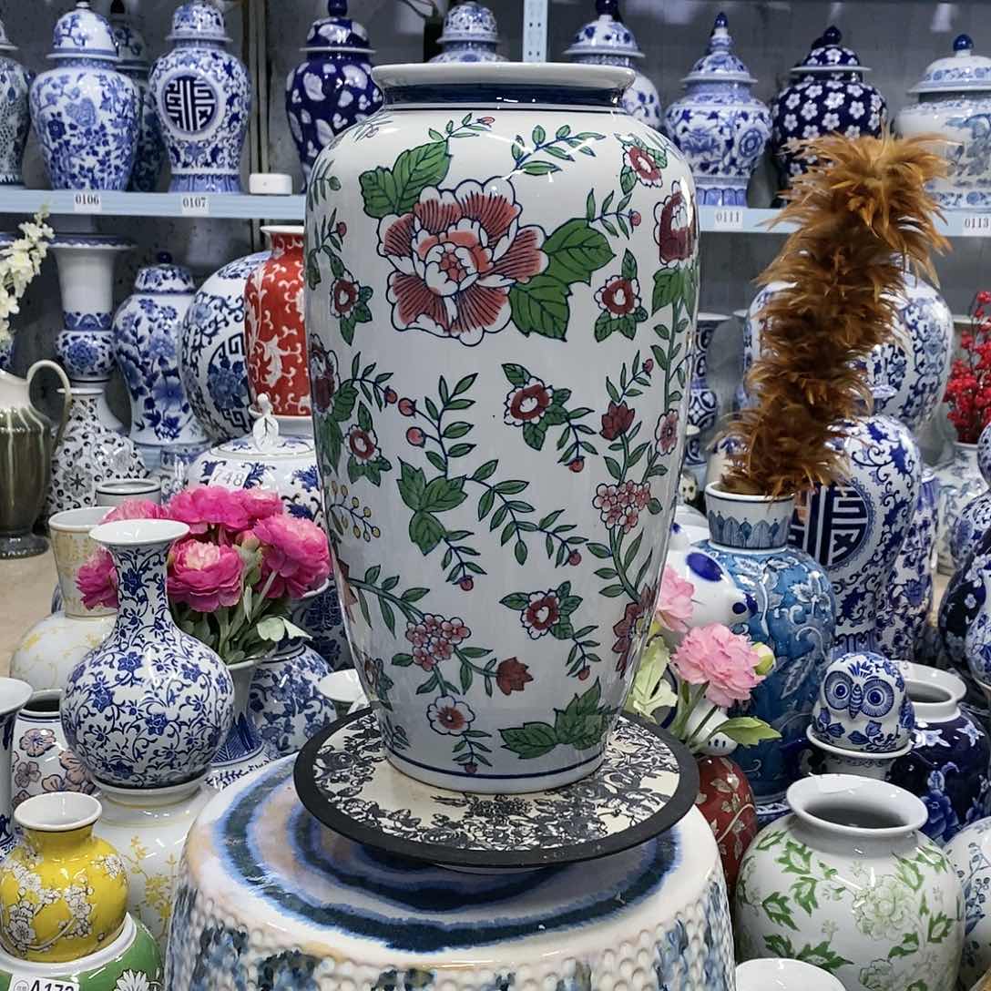 【闪购商品】摆件萝卜瓶瓷器摆件…………………………38