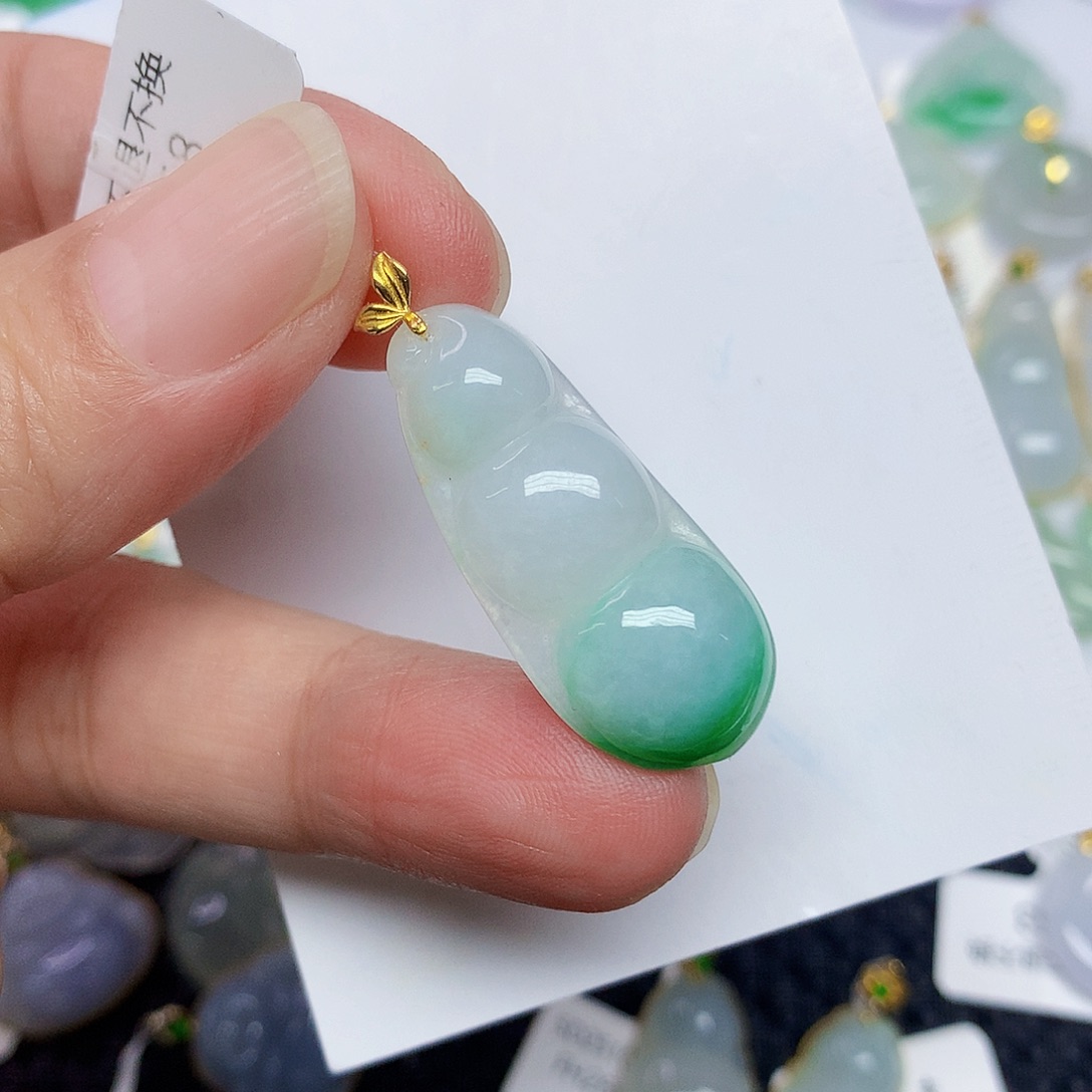 翡翠18K金镶嵌颈饰356789