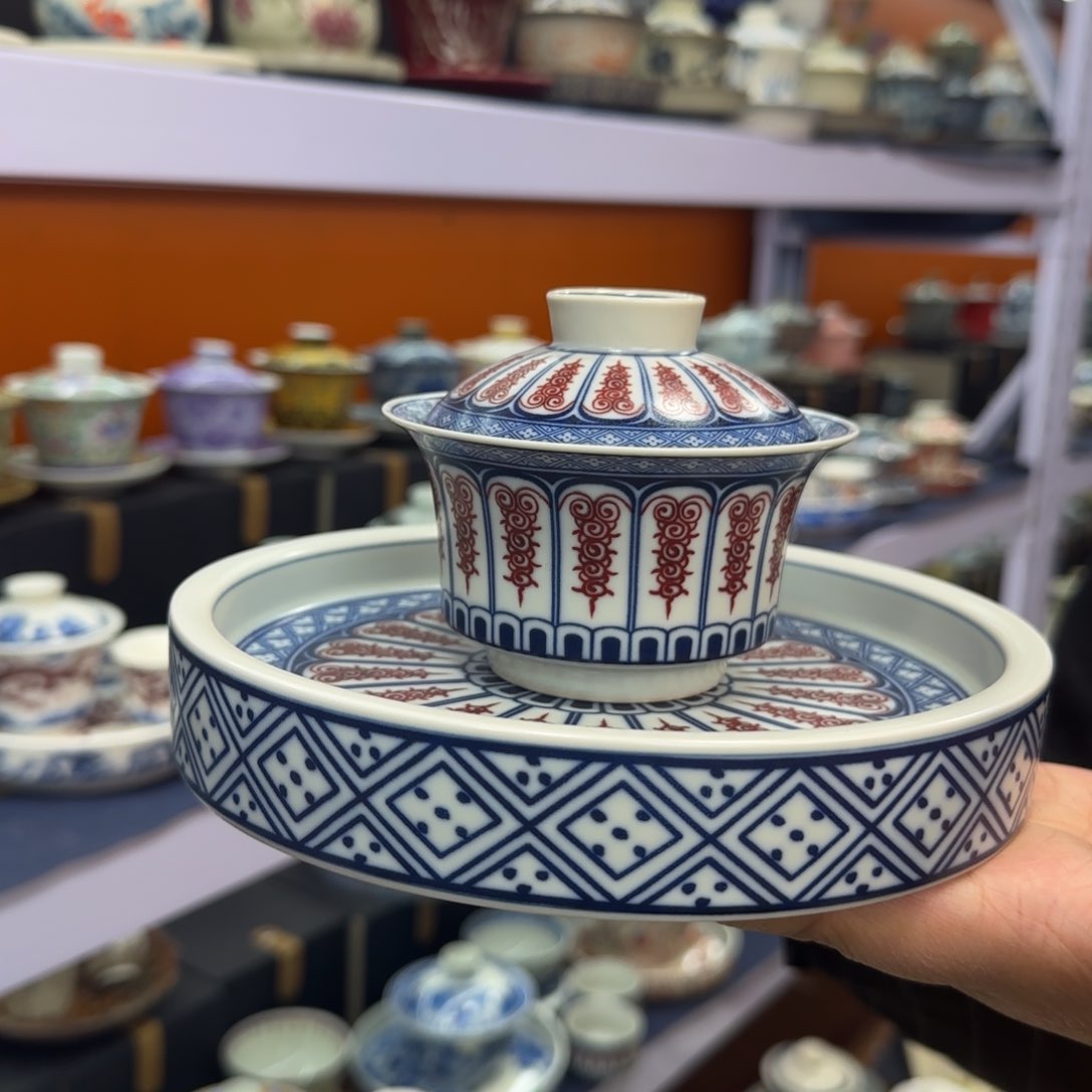 高温下的高温天气使人心情