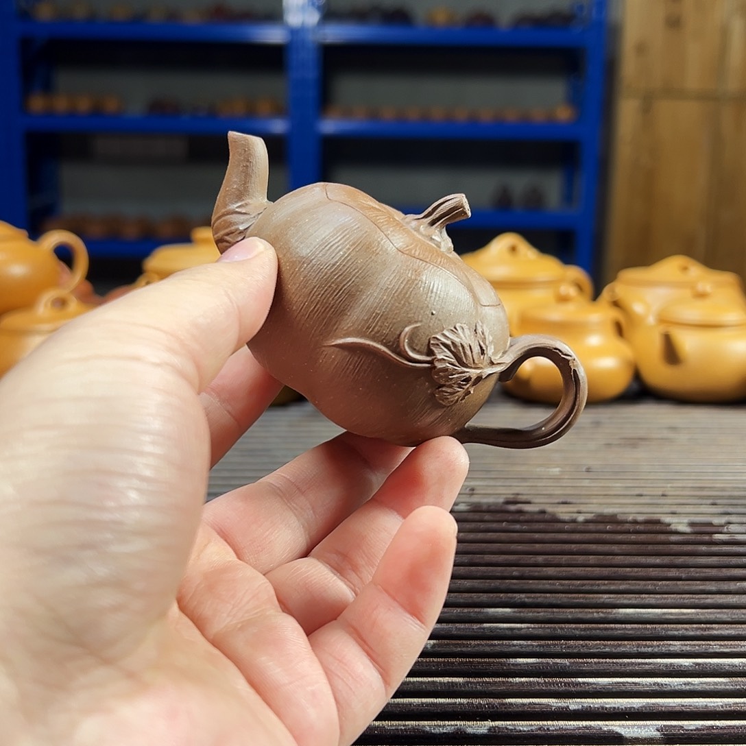 R***.紫砂茶壶紫砂的紫砂