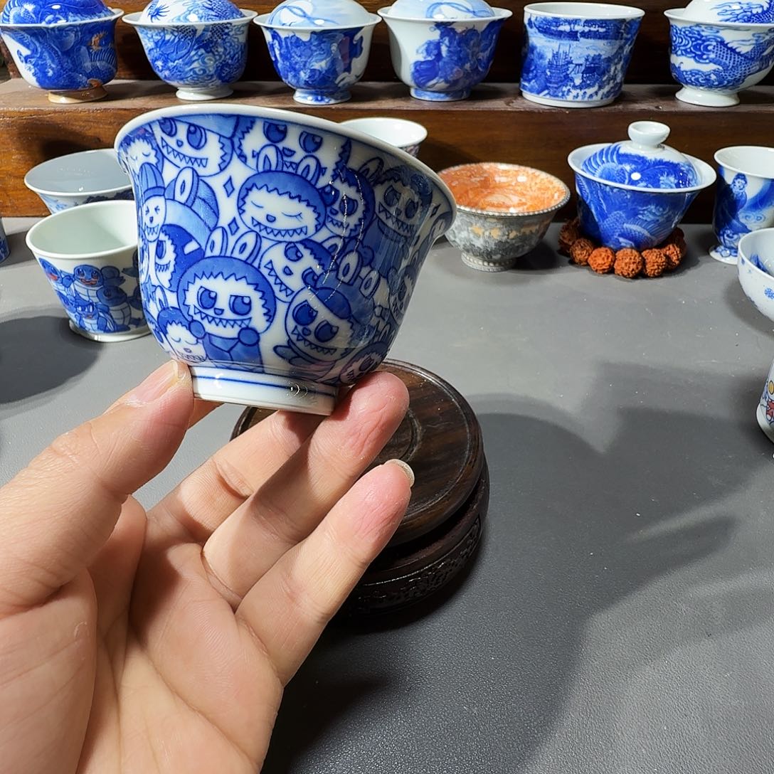 泥塑主人杯手工手绘