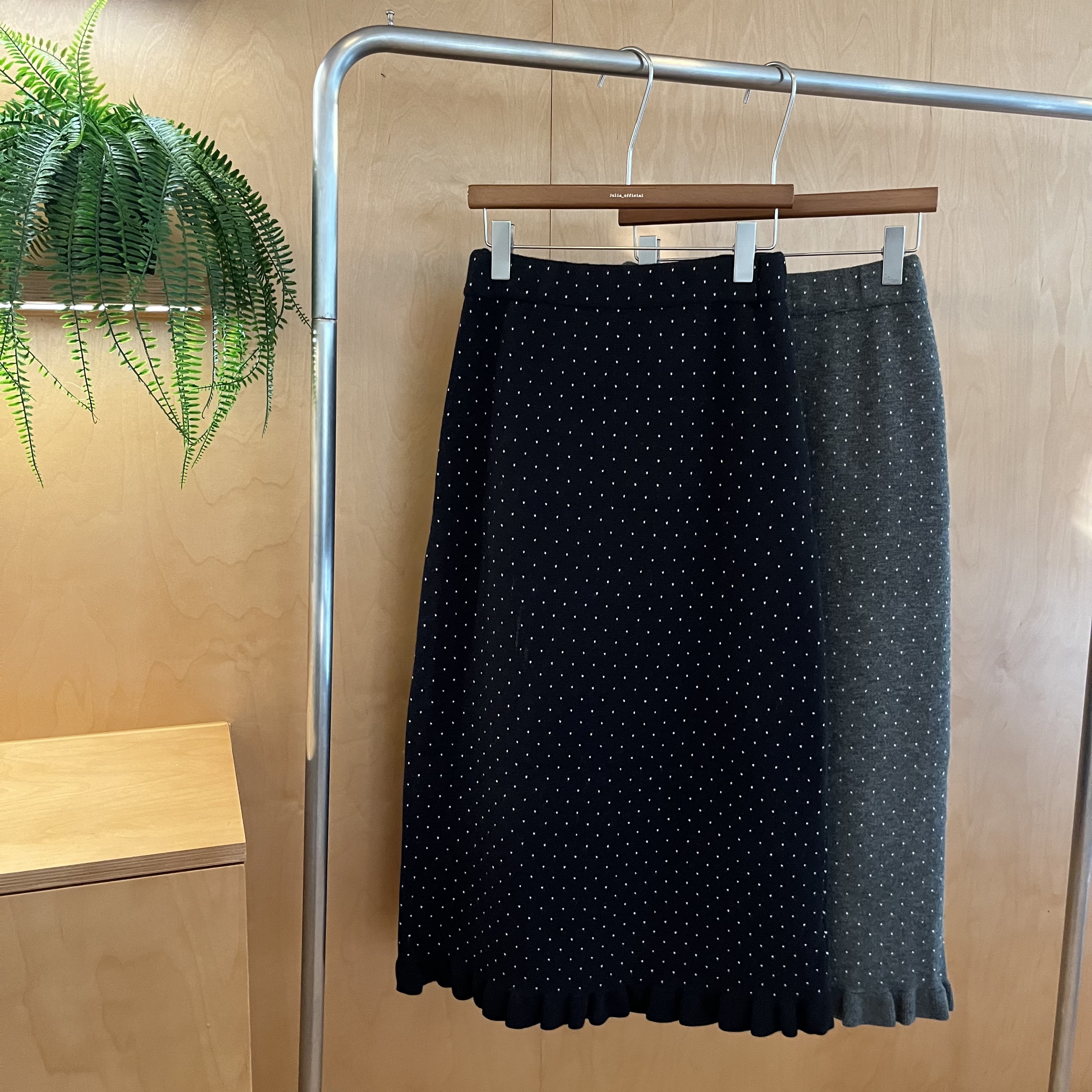 冬季韩系设计感‘波点花边’针织半身裙