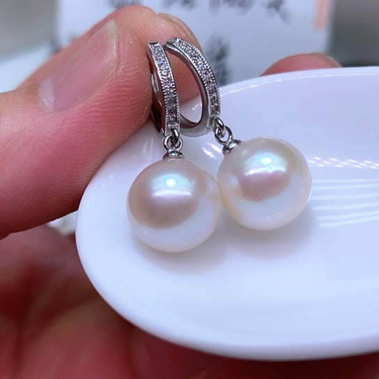 银S925镶嵌淡水珍珠耳饰