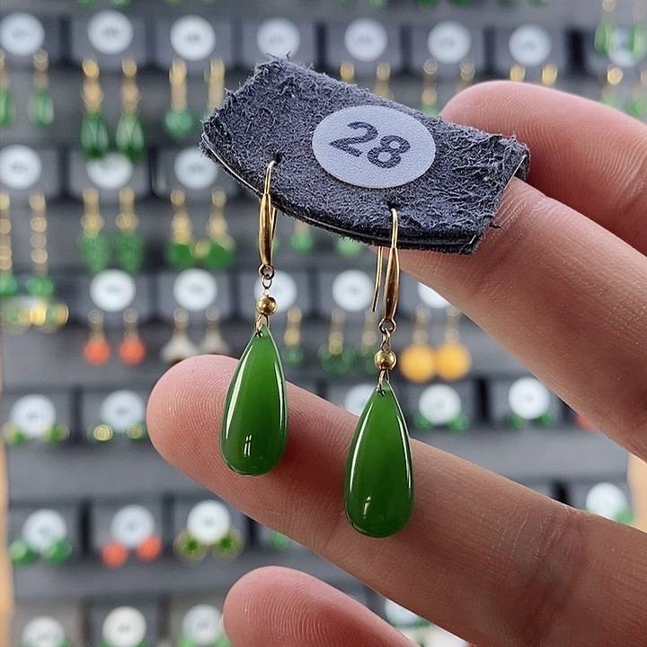 和田玉耳饰18K金镶嵌