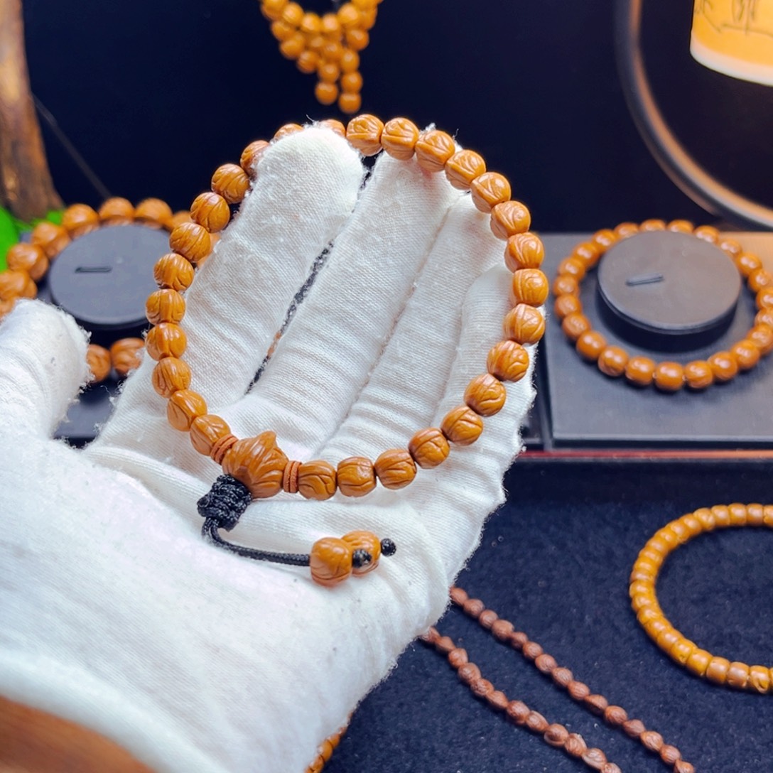 西***房桃核吊坠野生桃核