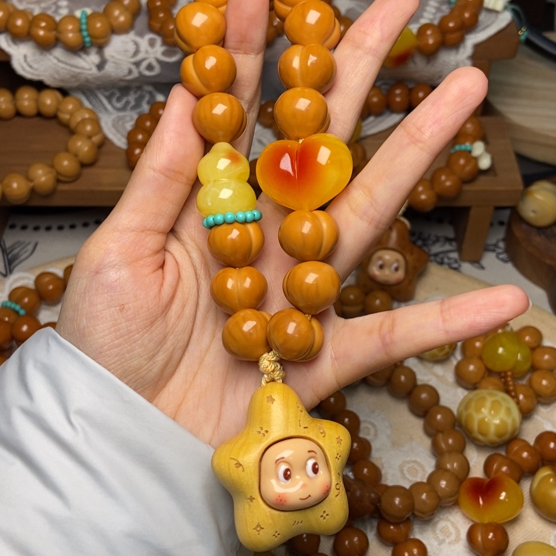 猴头核桃吊坠高定屁桃卡15