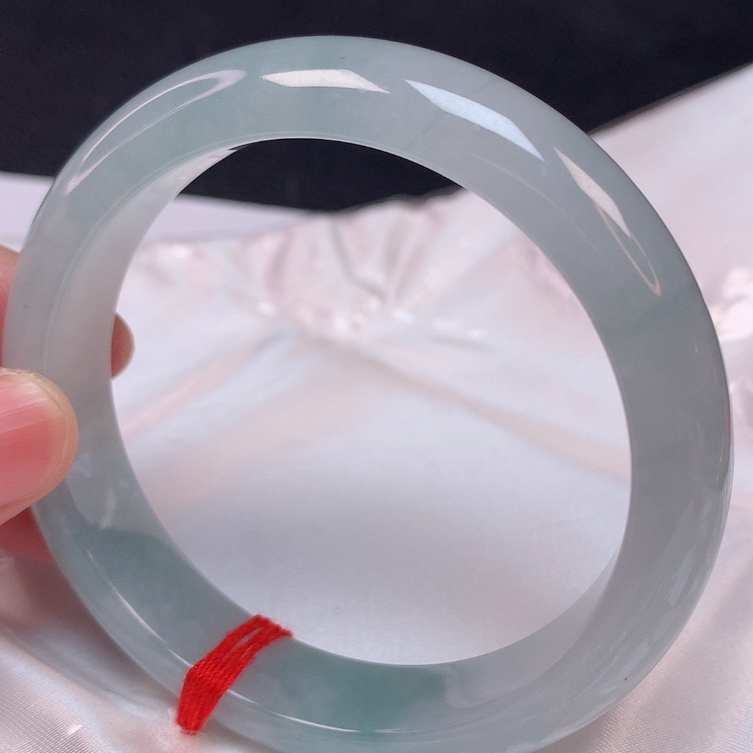 翡翠手镯未镶嵌57 翡翠手镯