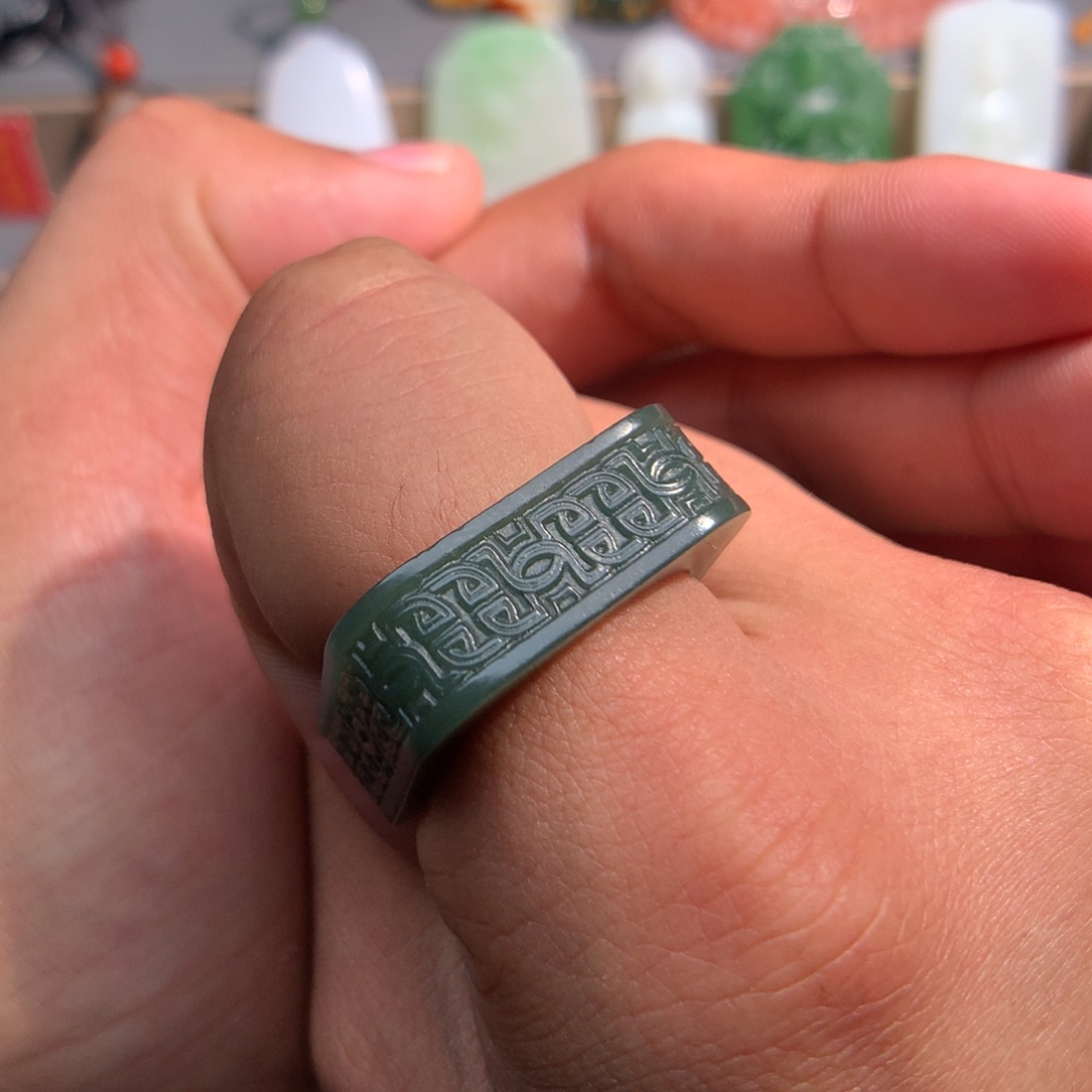 和田玉戒指未镶嵌