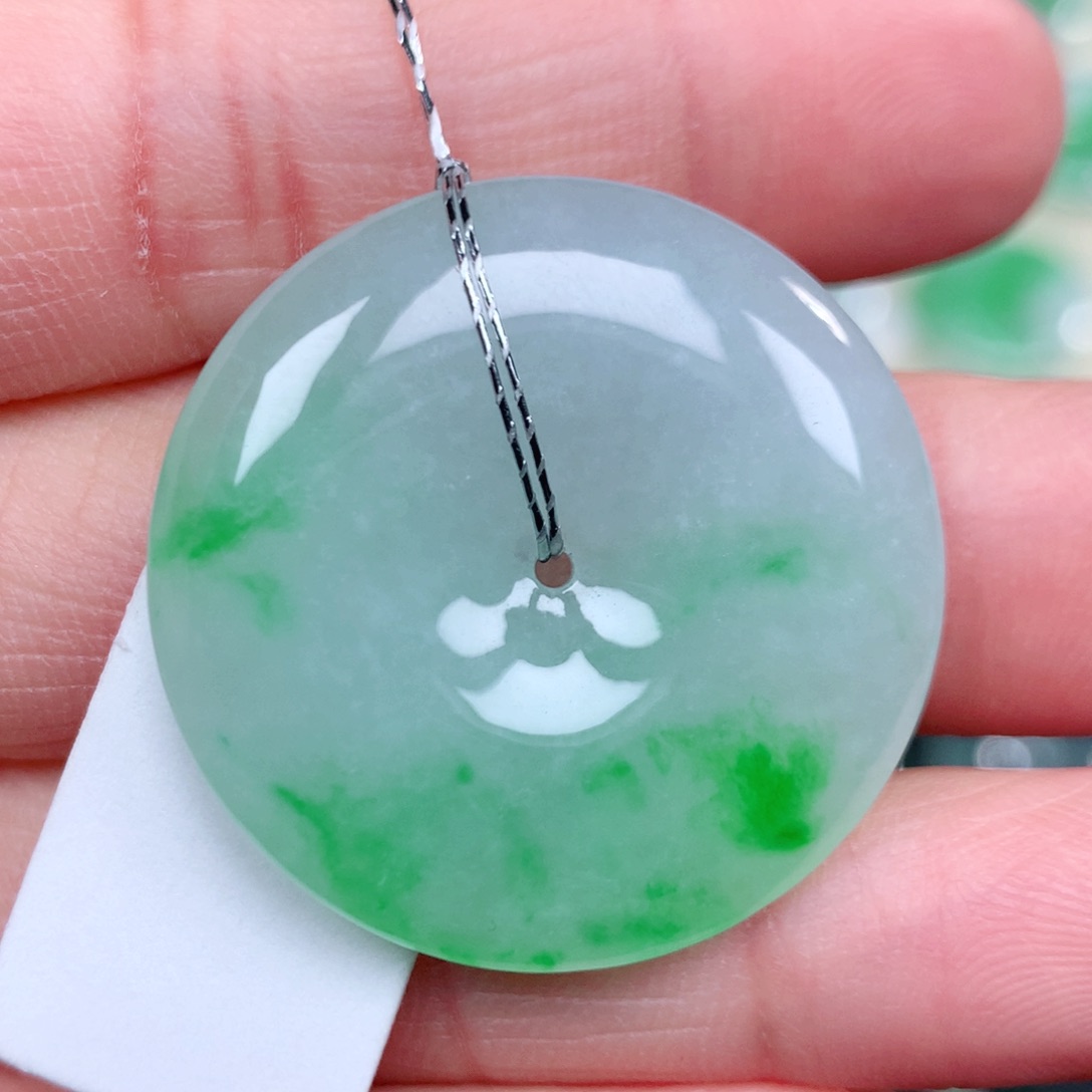 翡翠未镶嵌颈饰29.3-5.3