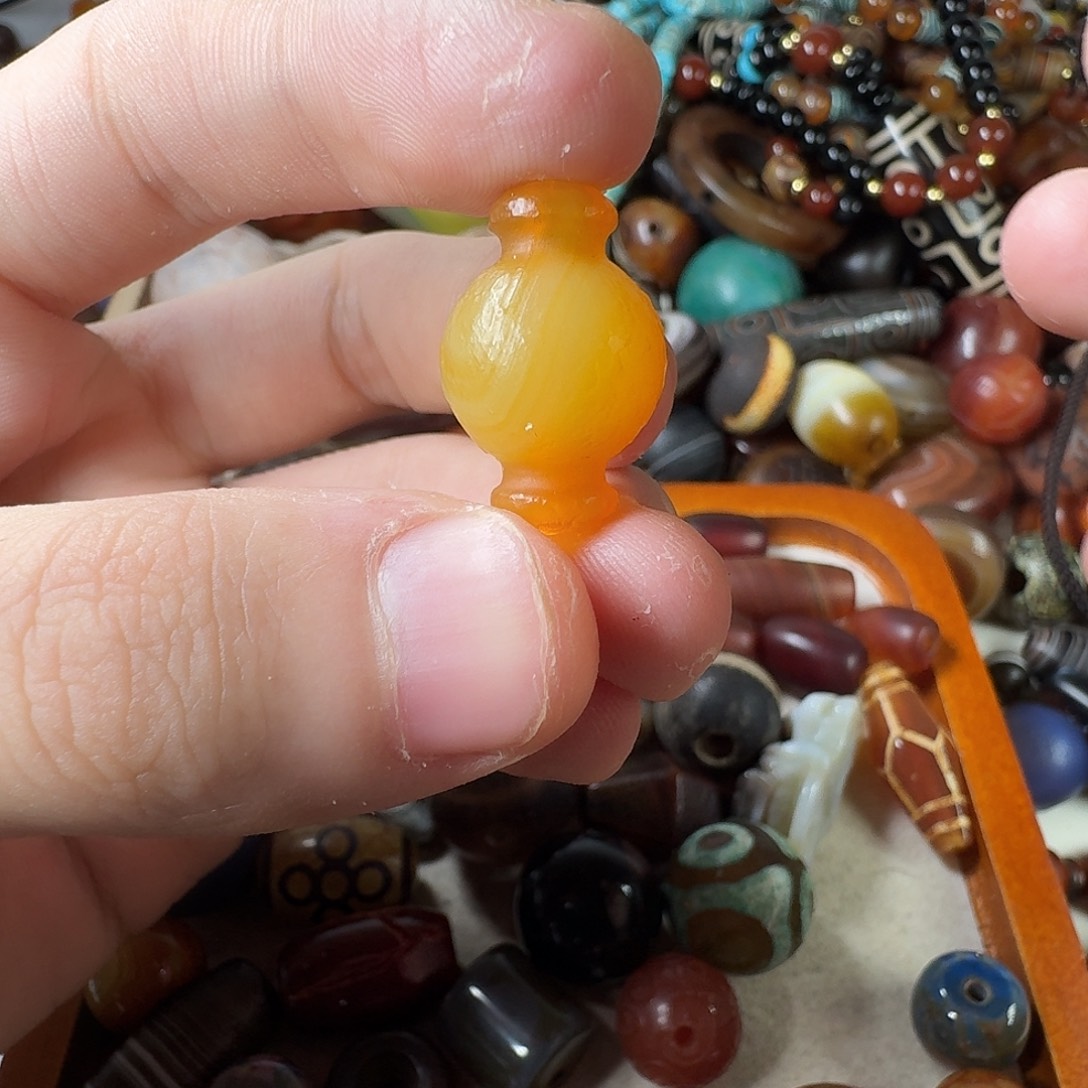 玛瑙/玉髓未镶嵌纯天然玛瑙珠子
