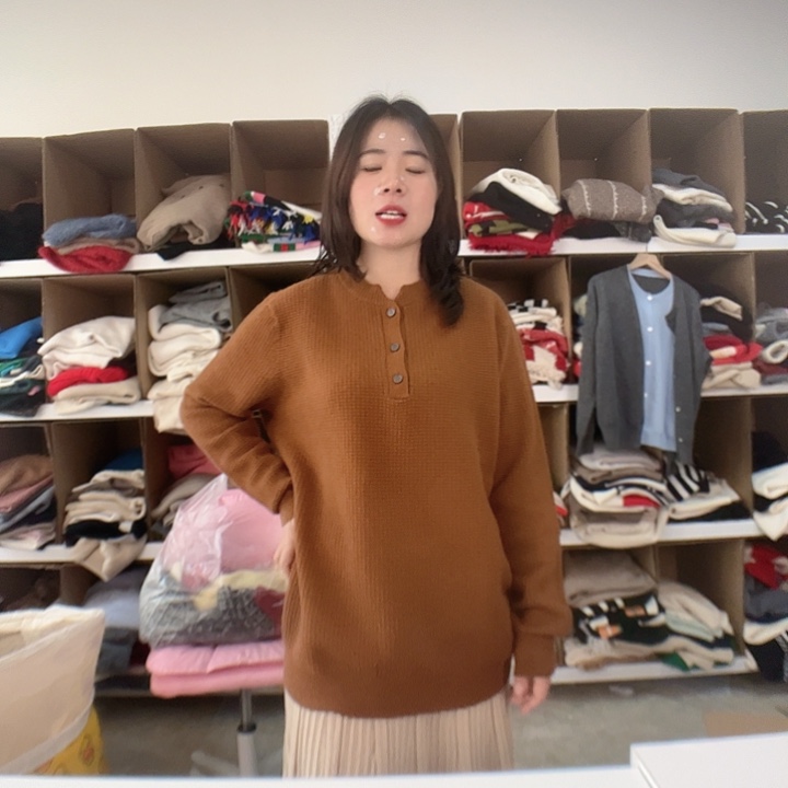 焦糖色男款160斤左右纯山羊绒