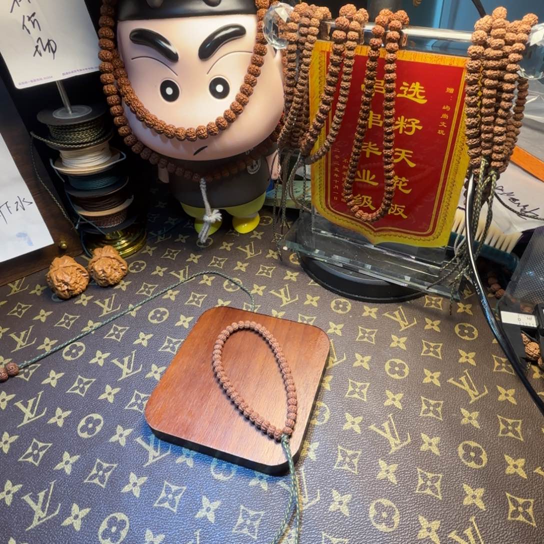 龍***龍金刚菩提吊坠纯血老树王