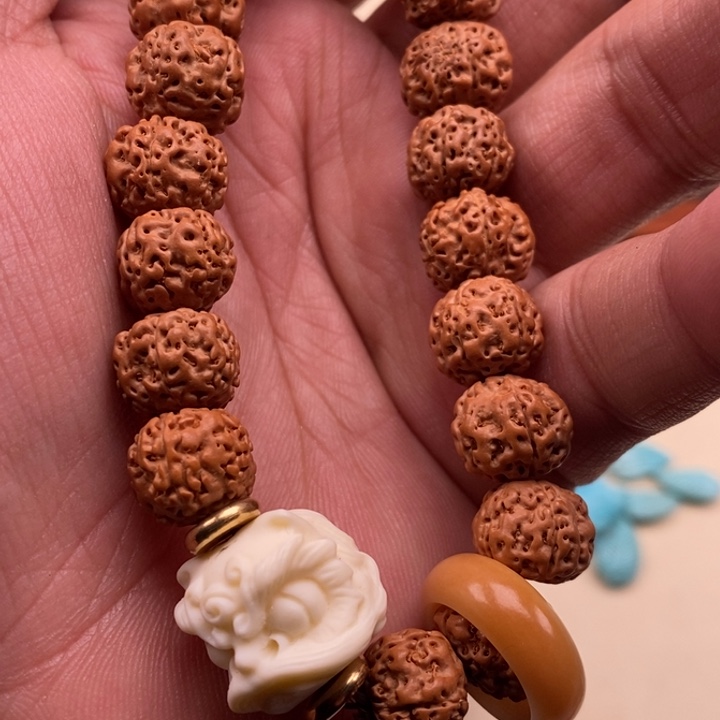 时尚精美金钢菩提手串