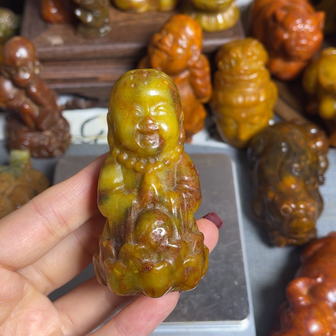 蛇纹石玉合金颈饰