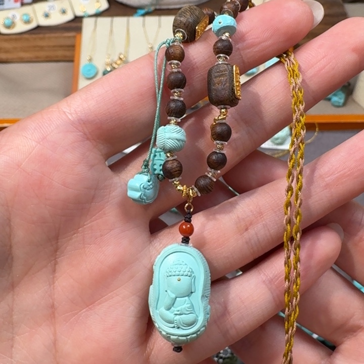 绿松石18K金镶嵌项链