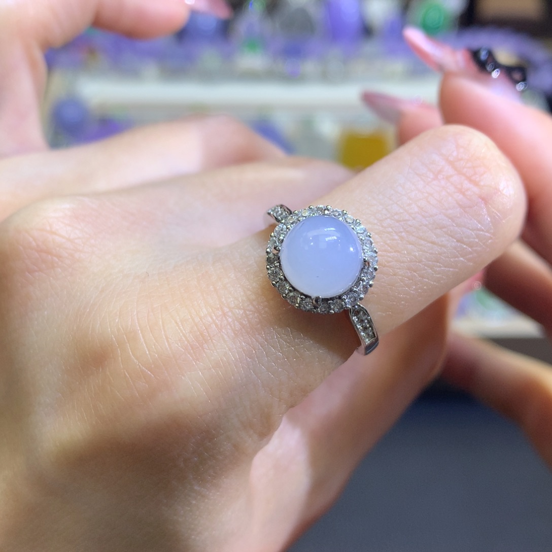 翡翠颈饰银S925镶嵌翡翠