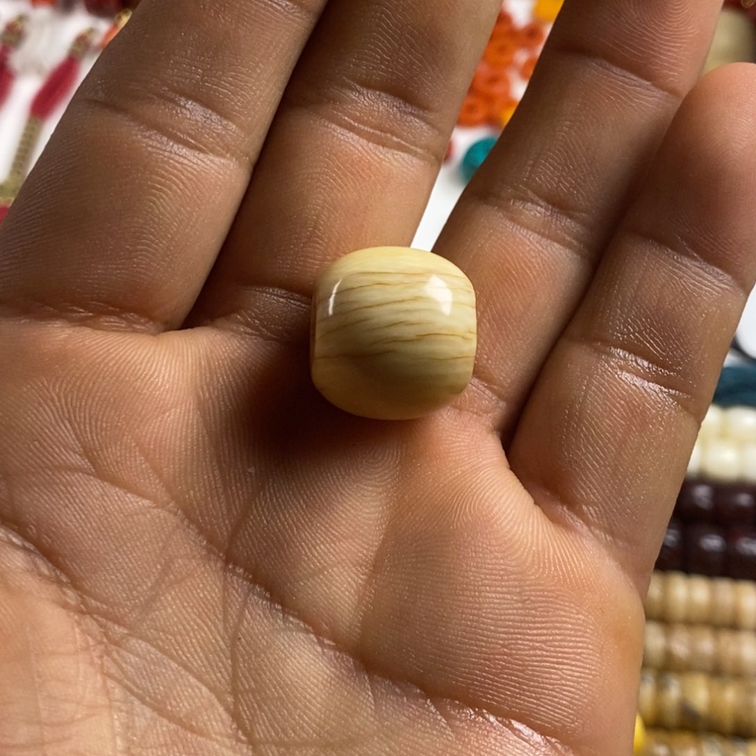 泥塑藏传文玩hhhh