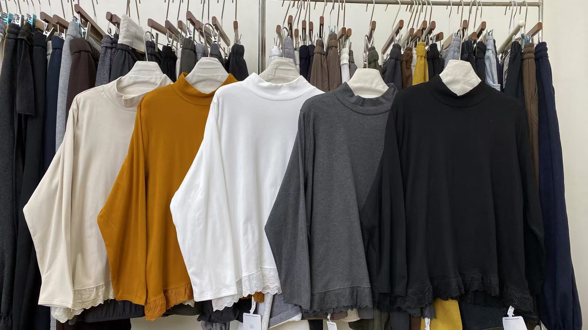 清！DX#Y1060 FL 日系下摆蕾丝花边上衣（加绒-薄绒 11-21