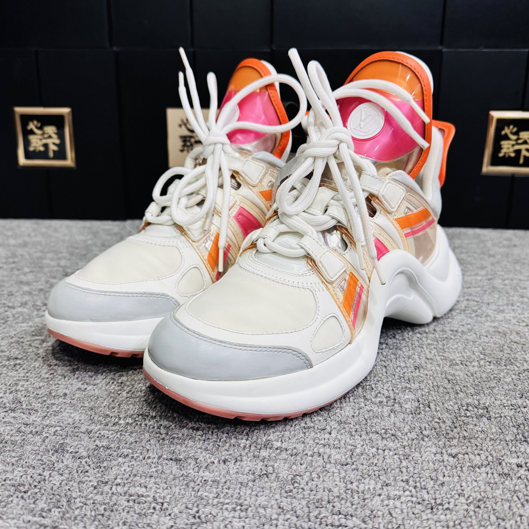99新 LouisVuitton/路易威登 白橙拱桥老爹鞋37码ysc2329