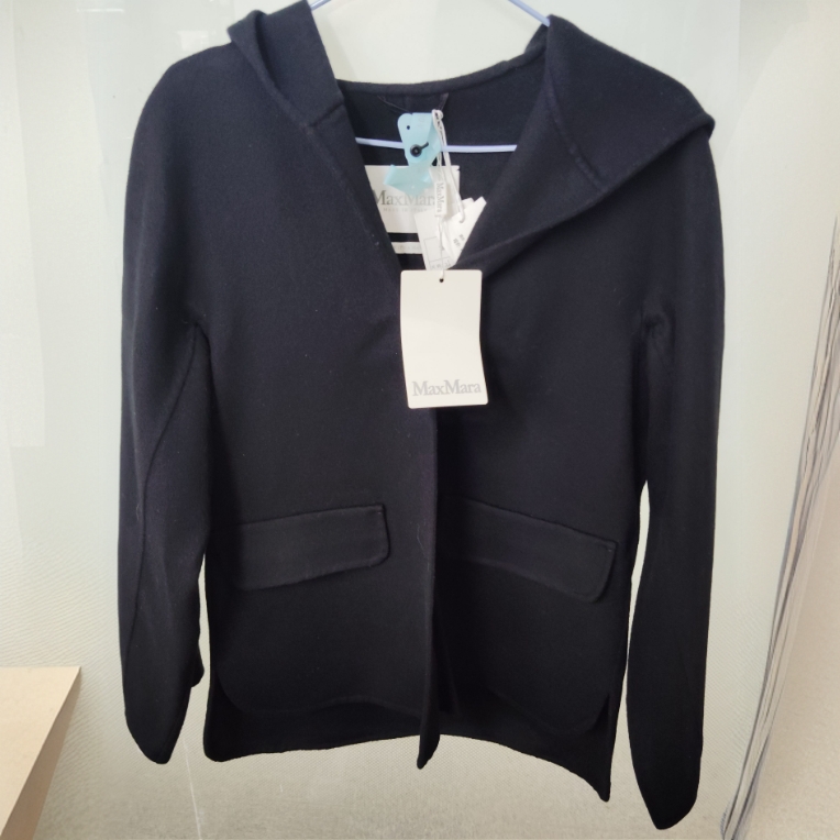 99新 MaxMara 外套 36码 P205437076