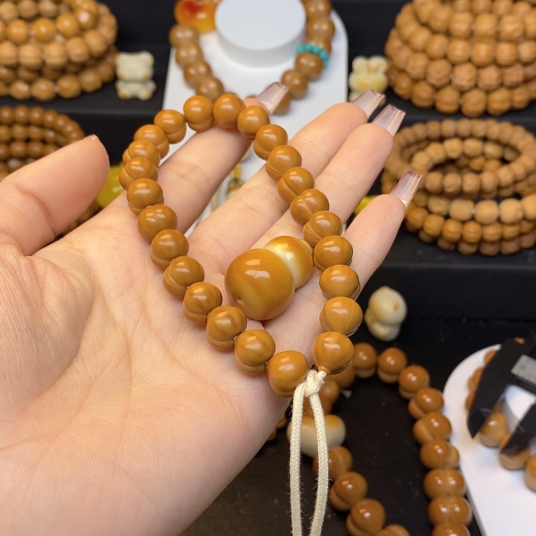 还***山吊坠猴头核桃反油小屁桃➕葫芦配饰