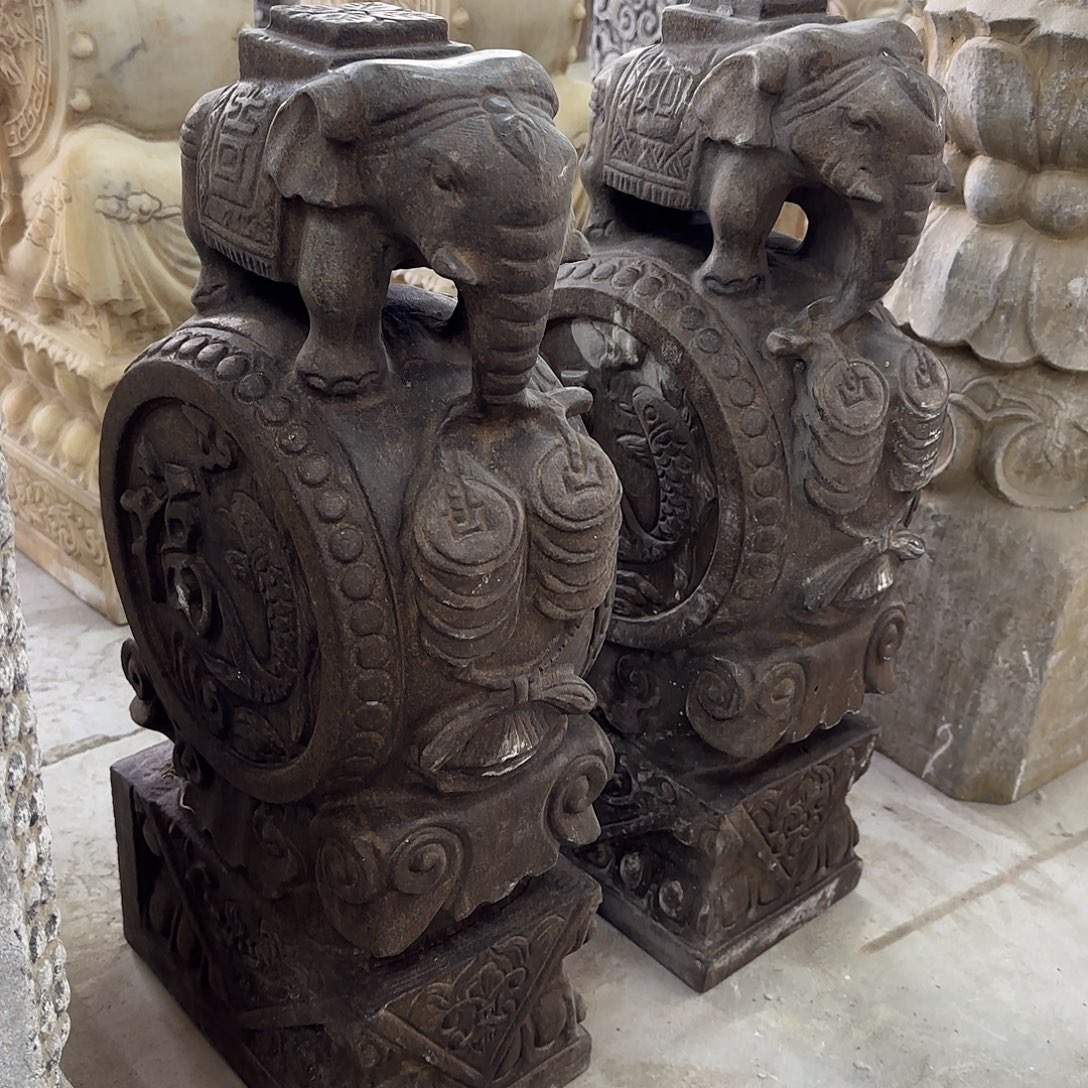 魏***。石材竞拍不包邮…………