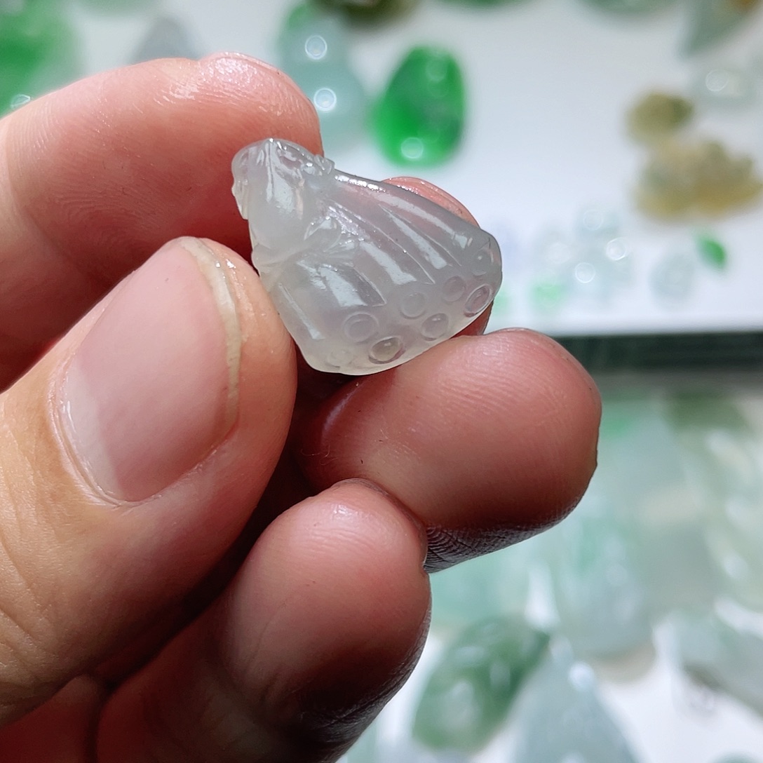 定制翡翠未镶嵌天然翡翠A货