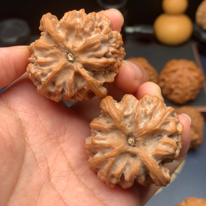 别***哇文玩核桃把件41+粉皮苹果园