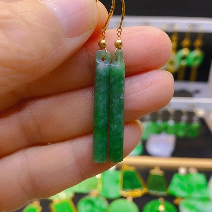 翡翠耳饰18K金镶嵌耳坠