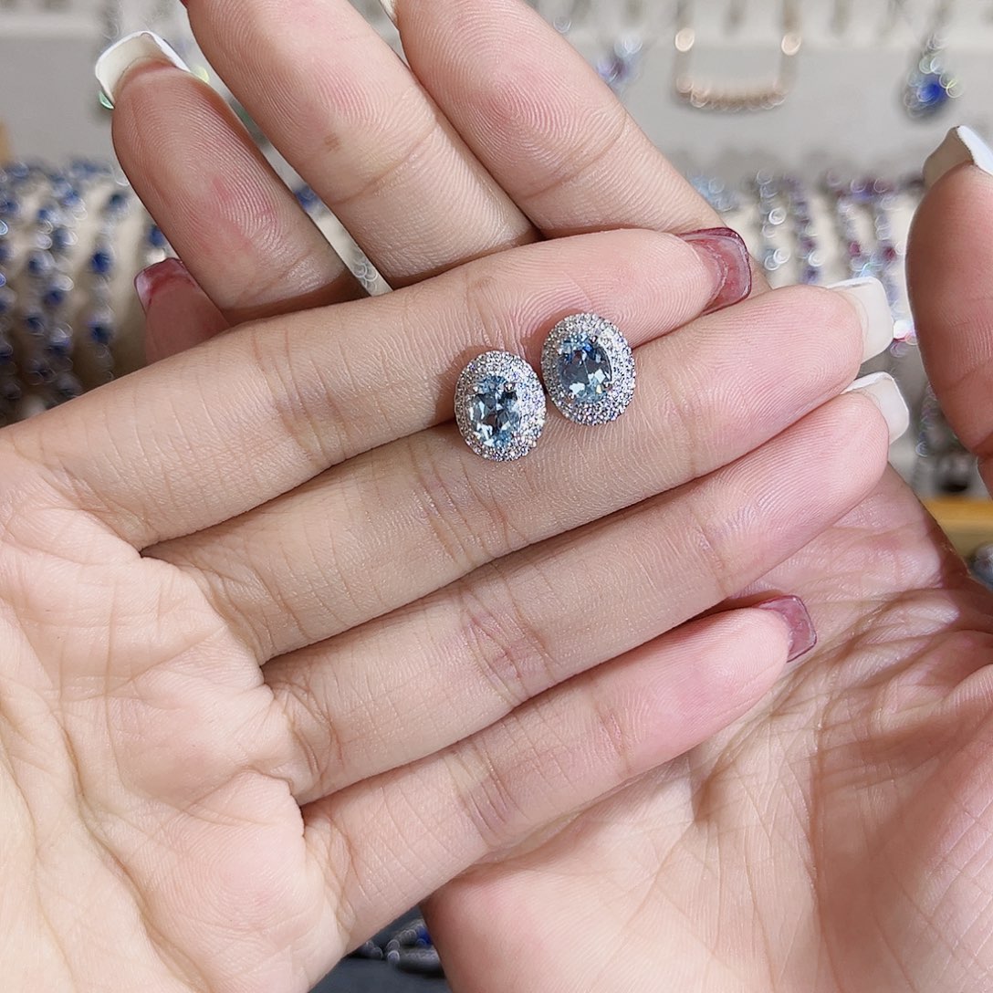 海蓝宝石耳钉银S925镶嵌