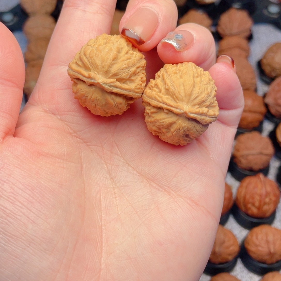 把件文玩核桃小百财