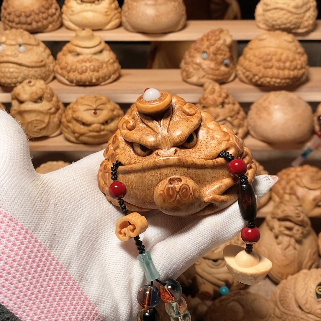 竹青****辰竹根雕金蟾竹根雕