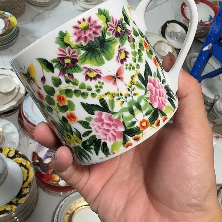 尘***F瓷中杯12.5一个喜欢的拍