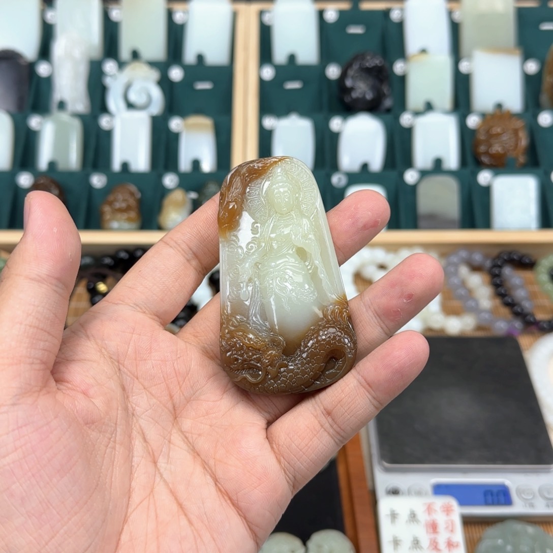 和田玉挂件未镶嵌