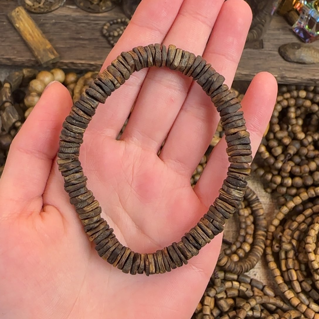 沉香碎屑沉香0.7沉水片珠单圈