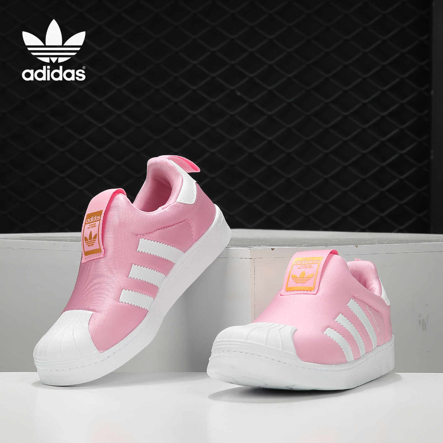 Adidas/阿迪达斯童鞋 时尚休闲百搭舒适运动鞋 EF9175