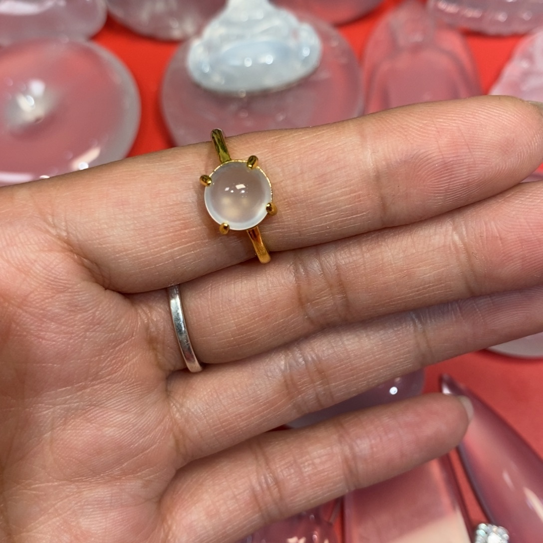 石英质玉合金戒指