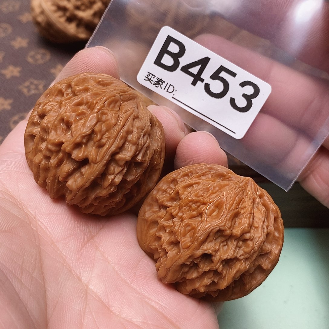 把件文玩核桃磨盘。  42 