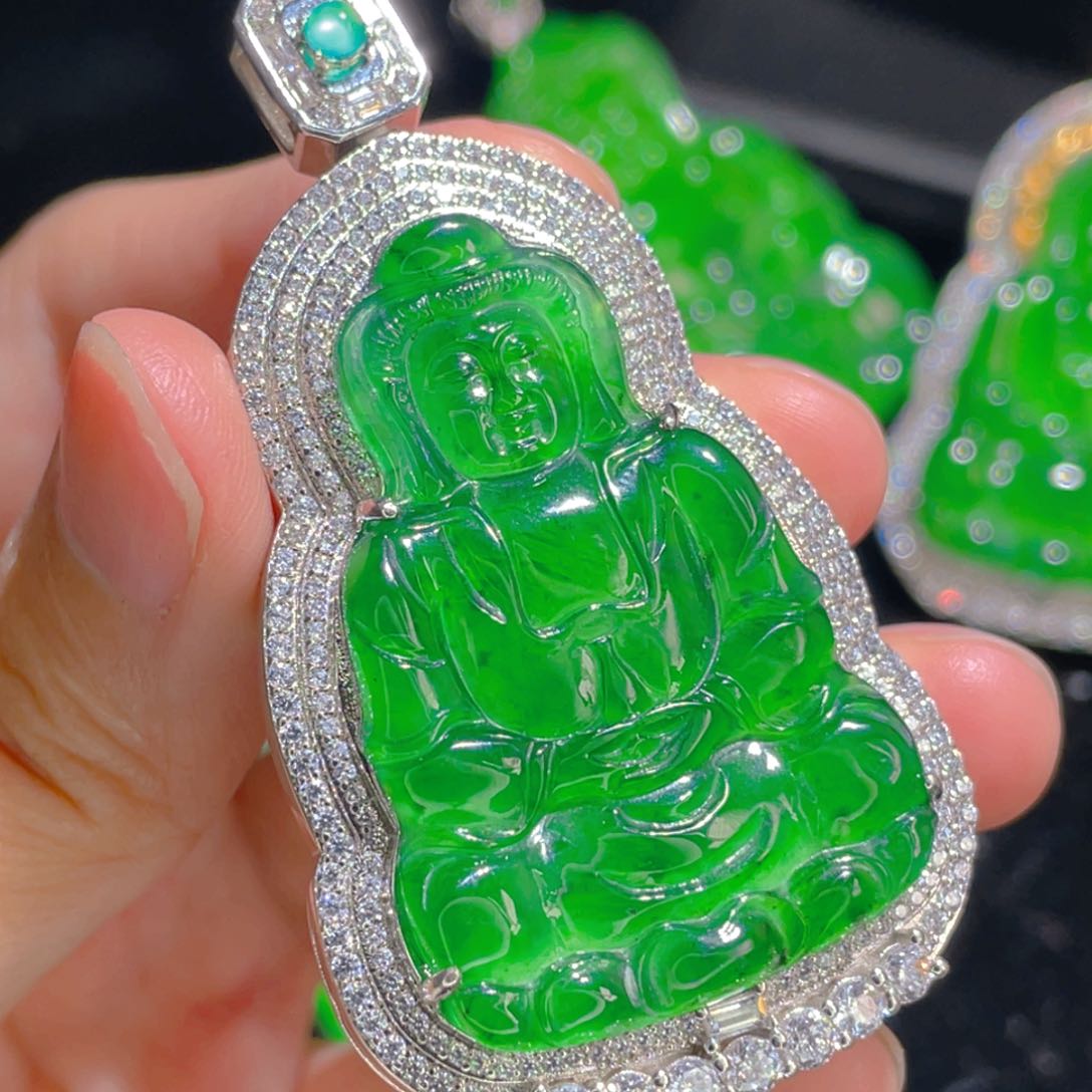 翡翠吊坠(不含链)未镶嵌