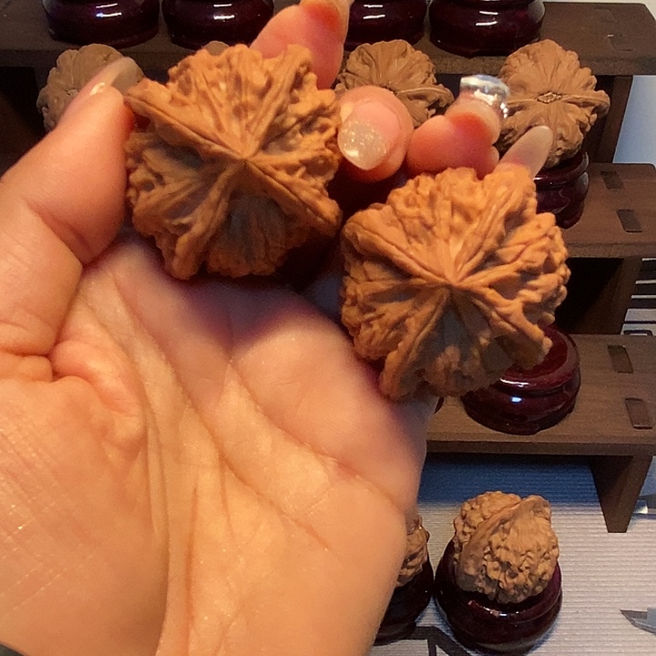 文玩核桃吊坠壞***圭核桃